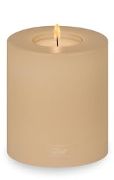 Qult Farluce Trend Brazilian Sand ∅ 8 + 10 cm • Teelichthalter in Kerzenform • Kerze • Kunststoffkerze in Kerzenoptik • Teelichtkerze mit Teelichteinsatz • inkl. Qult Nightlights Teelicht (Ø 8 H 9 cm)