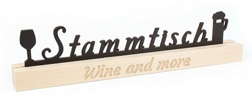 Stammtisch Deko Aufsteller aus Holz 25 cm mit individueller Gravur – Bierkrug & Weinglas – Massiver Ahorn Sockel – Personalisiertes Geschenk für Geburtstag, Verein, Wirtshaus & Party