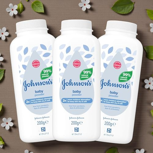 Johnson's Baby Powder 600g (3 x 200g Multipack) - Mild & Gentle Formula for Delicate Skin, Absorbs Moisture to Keep Skin Soft & Dry