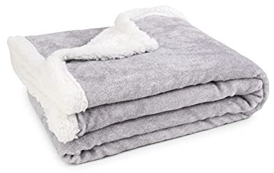 CosìCasa Coperta Pile Divano con Retro Sherpa 200 gr/mq | Plaid Divano Caldo e Super Morbido | Coperta Flanella Letto Singolo in Microfibra di Poliestere | Effetto Pelle Grigio Double Face