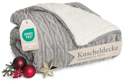 Blumtal Kuscheldecke 220x240 cm mit Zopfstrick-Optik - Oeko-TEX zertifizierte Mikrofaser Fleecedecke mit weicher Sherpa-Innenseite - Sherpa Decke flauschig/waschbare Wohn- & Kuscheldecke Grau/Weiß