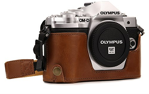 MegaGear MG1352 Etui avec Bandoulière/Accès Batterie en Cuir pour Appareil Photo Olympus Om-D E-M10 Mark III Marron Clair