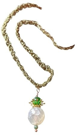 Sorelle Frappalà Collana girocollo artigianale fatta a mano, lavorata all'uncinetto con filato prezioso lurex oro e pendente in pietra naturale di Opalite bianca e Occhio di Tigre verde - pezzo unico
