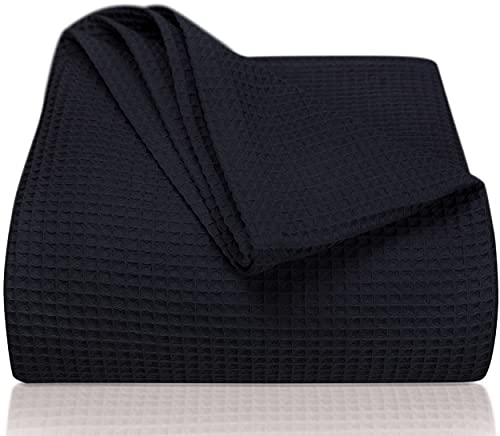 LAYNENBURG Premium Tagesdecke 180 x 220 cm - Waffelpique 100% Baumwolle - leichte Wohndecke Waffeloptik - Baumwolldecke als Bett-Überwurf, Sofa-Überwurf, Couch-Überwurf - Sofa-Decke (schwarz)