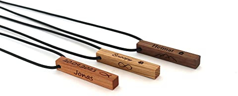 STREIFHOLZ Kette aus Holz personalisiert mit Gravur, Holzkette mit Lederband, nachhaltige und natürliche Halskette für Herren und Damen, Holzanhänger mit Lederband