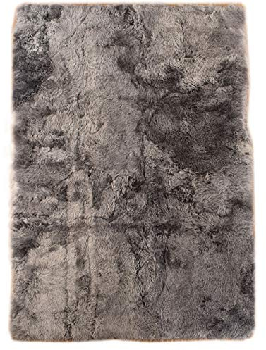 ÖKO Island LAMMFELL Teppich GRAU GEFÄRBT CA. 180 x 110 cm Fell Teppich KURZWOLLIG AUS 4 Island LAMMFELLEN VON KUHFELLE ONLINE
