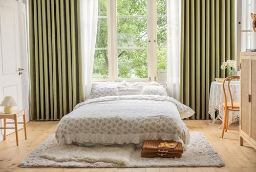 Whoiy Vorhänge Verdunkelung Grün mit Ösen 2er Set für Schlafzimmer, Einfarbig Gardinen Chenille Jacquard Fenster Verdunkelungsvorhänge Wohnzimmer Kinderzimmer Vorhang, 132x107 cm
