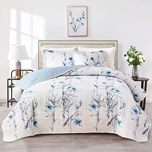 Botanical Quilt Set 3 Pieces King Size, Blue Flower Branch on White Reversible Bedspread Coverlet Set, Soft Microfiber Lightweight Bed Cover for All Season (102 x 90, 1 Quilt+ 2 Pillow Shams)