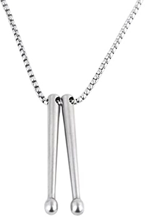Perfeclan Drum Collier Hommes Collier Batteur Collier 3D Percussion Cadeaux Mode Unique Rock Musique Charmes Chaîne pour Hommes et Femmes Voyage