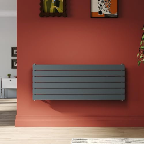 SONNI Radiatore di design, 1200 x 465 mm, colore antracite, 734 Watt, corpo delicato a strato singolo, piatto, orizzontale, per bagno, collegamento laterale