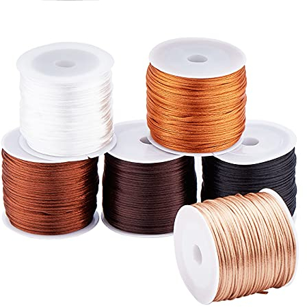 PandaHall 192 Yards 6 Farben Satin Rattail Cord, 1 mm Seidenschnur Mit Nylonbesatz Für Chinesischen Knoten, Makramee, Perlstickerei, Freundschaftsarmband Schmuckherstellung