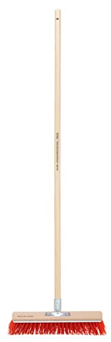 Straßenbesen mit Kratzkante