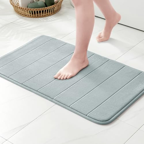 MIULEE Badezimmerteppich Memoryschaum Badematte Hellgrau 70x120cm | Badteppich Wasserabsorbierend Duschvorleger Badvorleger Duschmatte Deko Fussmatte rutschfeste Matte für Badezimmer Wohnzimmer