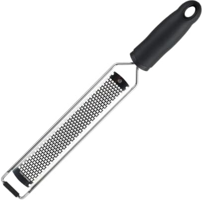 MasterChef Zester Grater with Handle, Kitchen Tool for Zesting Citrus Fruits & Finely Grating Parmesan Cheese, Garlic, Ginger, Coconut, Nutmeg, Wasabi, Chocolate etc, Stainless Steel