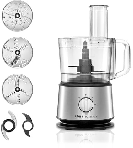 MULTIFUNKTIONELL. Quick Slicer matprocessorn blir ett oumbärligt föremål i ditt kök med en kraftfull motor på 1 200 W, vilket gör att du snabbt och enkelt kan uppnå optimala resultat vid matlagning.
