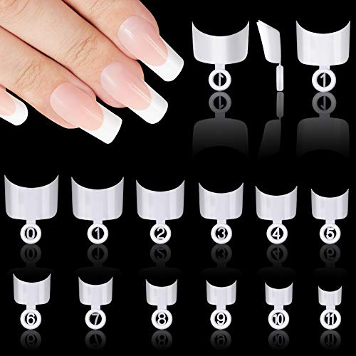 VETPW 600 Pièces Forme Ronde Faux Ongles Acrylique Nail Art Tips Kit, Half Cover Français Artificiel Faux ongles pour Conception d'ongles Femmes, 12 Tailles (Blanc)