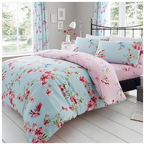 GC GAVENO CAVAILIA 3 Pieces Botanical Bedding Set, Easy Care Double Birdie Blossom Quilt Bed Cover With Pillow Cases, Cosy Reversible Floral Bedding, Blue