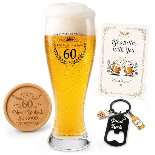 Regalo de Cumpleaños 60 para Hombres Vaso de Cerveza Personalizado 580ml | Posavasos de Madera Abridor de Botellas y Tarjeta Originales Regalos para Papá Abuelo Tío Marido Hermano Aniversario Navidad