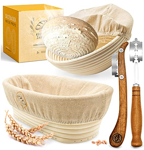 KRUSTENZAUBER Gärkorb zum Brotbacken + Bäckermesser - Set aus 2x Gärkörbchen u. 2x Teigmesser - Brot Backen Zubehör, Brotkorb, Brotbackform, Sauerteig Startet Set, Teigschneider, Gärfolie Brot, Rattan