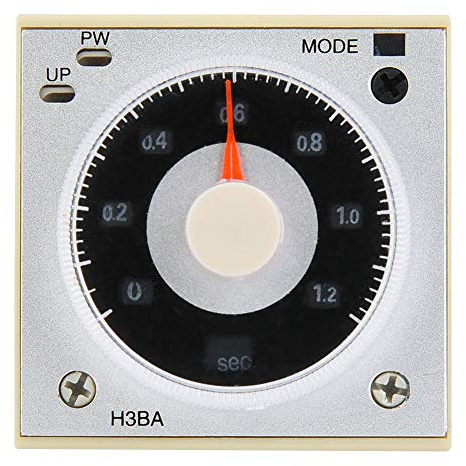 H3BA-N8H Relè temporizzato multifunzione Relè temporizzatore a 8 pin 1,2 s a 300 h 220 V CA/24 V CC/CA Opzionale con Manuale utente(220VAC)