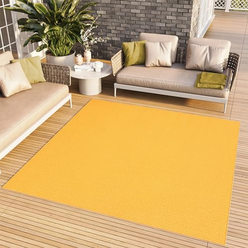 TAPISO Mono Quadrat Teppich Gelb Einfarbig Indoor Outdoor 120 x 120 cm | Kurzflor UV-beständig Einfarbig Wohnzimmer Schlafzimmer Kinderzimmer Modern Design OEKO-TEX