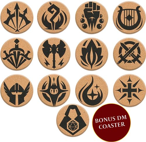 DND Korkuntersetzer Rund – 12 Untersetzer Kork – 12 Charaktere + DM – Dungeons & Dragons – D&D Board Game Symbole – Pen and Paper/DND Zubehör Nerd Geschenke Für Gamer/Gaming Zimmer Deko