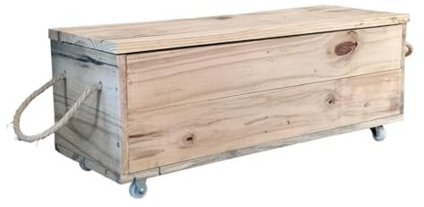 Aketemola Baúl de Madera hecho a Mano| Caja de almacenamiento madera atural con Tapa, Ruedas y Asas de Soga | Decorativo y Funcional | 62x23x20 cm