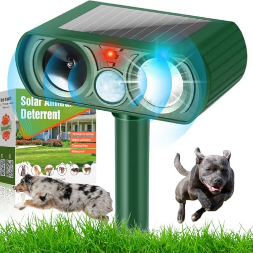 Cat Repellent, Solar Powered Waterproof Animal Deterrant, Solar Powered Deterrent with Motion Sensor and Flashing Lights Outdoor Solar Farm Garden Yard Device, Dogs, Cats, Birds