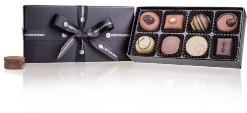 CHOCOLISSIMO - Schokolade Geschenk - Kleines Pralinen Geschenk - 8 edle Pralinen in schwarzer Schachtel - mit Alkohol - Geschenkidee Geburtstag, Jahrestag, Valentinstag für Frauen, Männer, Papa, Mama