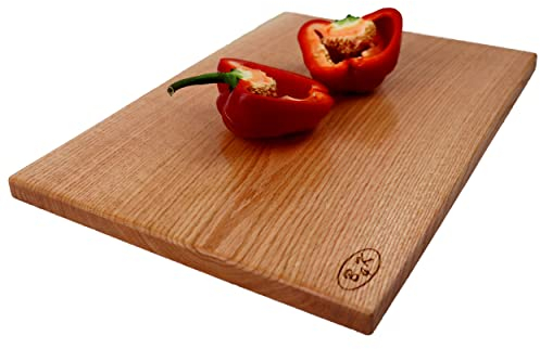 B4K® Schneidebrett 40x30 cm aus massivem Eichenholz | Geölt & antibakteriell | Beidseitig nutzbar | Tranchierbrett, Hackbrett, Servier- & Frühstücksbrett