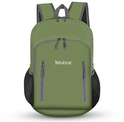 Bekahizar 20L Ultra Lightweight Backpack Foldable Hiking Daypack Rucksack Water Resistant Travel Day Bag for Men Women Kids Outdoor Camping Mountaineering Walking Cycling Climbing (Green)