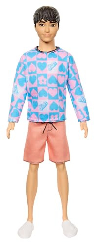Barbie Fashionistas Ken-Puppe Nr. 219 mit schlankem Körper und abnehmbarem gemusterten Langarmhemd in rosa und blau sowie rosa Shorts, HRH24