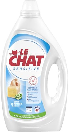 LE CHAT - Sensitive - Lessive liquide - Savon de Marseille & Aloe Vera - Respecte les Peaux Sensibles - Parfum Hypoallergénique - Développé avec des Dermatologues - 42 Lavages
