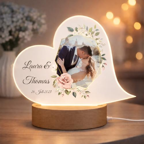 CHRISCK design LED Foto in Herzform mit Beleuchtung - personalisierte Geschenke für Partner Freund Freundin Geburtstag - Fotogeschenke - Geschenkidee Geburtstag