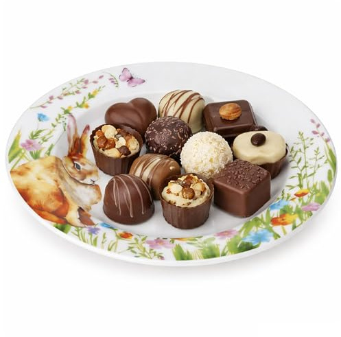 MamboCat Osterfreude Assiette à biscuits I Plateau de service printanier en porcelaine avec lapin de Pâques et prairie fleurie I Assiette ronde pour biscuits, chocolats, muffins et cake pops I Pâques