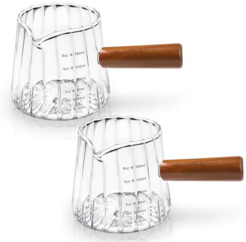 Bukecagif Tasses à espresso 180 ml, pot à lait en verre résistant à la chaleur avec poignée en bois, échelle graduée et bec verseur, idéal pour espresso, lait, lait concentré, thé, cuisine et bar