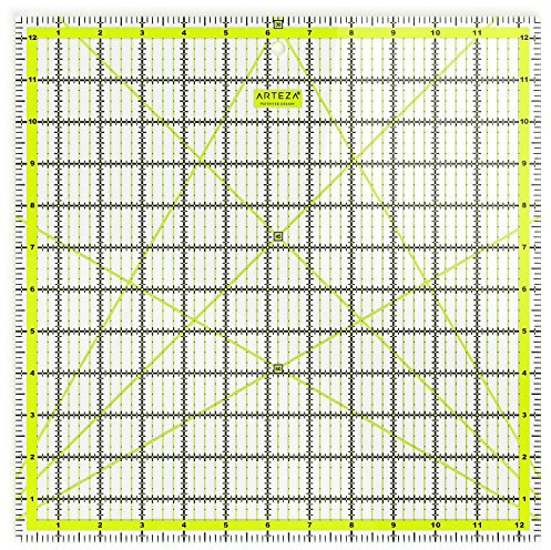 Arteza Patchwork-Lineal, transparentes Acryl Quilt-Lineal, 12.5 x 12.5 Zoll (31.75 x 31.75cm), Lineal für Quiltstoff mit zweifarbigen Rasterlinien