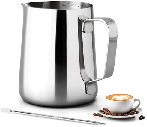 Milchkännchen - 350ml/12oz Milchkanne Edelstahl mit Messung Mark Und Latte Art Pen, Kaffee Creamer Milch Aufschäumer Kännchen Tasse für Cappuccino, Espresso, Latte Art, Perfekt für Kaffeeliebhabe