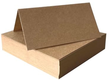 PuK Krämmer GmbH Tischkarten Kraftpapier braun 200 Stück | blanko unbedruckt | 50, 100 oder 200 Stück Set | Tischkarten, Namensschilder, Platzkarten | für Hochzeit, Geburtstag uvm | selbst beschriften