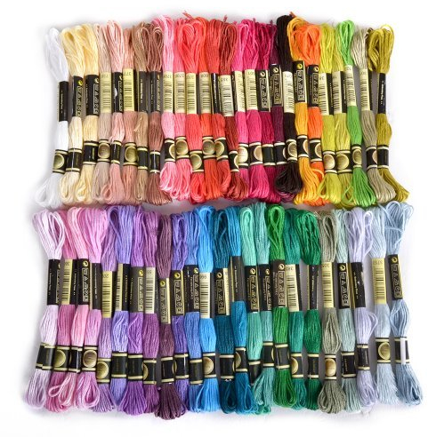 Stickgarn, 100% Baumwolle, 50 x verschiedene farbige Garnknäuel von Fligatto