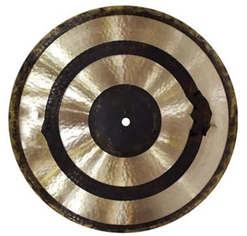 Los platillos Splash B25 de 8 hechos a mano tienen un sonido agradable. Platillos de batería