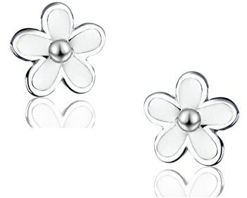 SLUYNZ 925 Sterling Silver Cute Flowers Studs Earrings for Women Teen Girls Small Daisy Studs Earrings for Spring Summer (A-Silver)