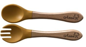 Set de Couverts Bébé Personnalisé – Cuillère et Fourchette avec Manche Bois et Bout Silicone, Prénom de l'Enfant Inclus, Choix de Design et Police, Cadeau Unique pour Bébé
