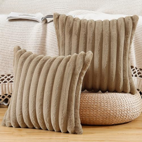 Madizz 2er Set Kunstpelz Plüsch Dekorative Kissenbezüge Flauschig Gestreifte Weich Dekorative Kissenbezug für Sofa Schlafzimmer Kissen Shell Braun 40 x 40 cm
