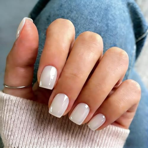KQueenest Chrome Milky White Press on Nails Short Square, Glazed Short False Nails with Sparkle Mirror Design, Shiny Glitter Fake Nails Press ons, Cute Artificial Nail for Fingernail 30 Pcs
