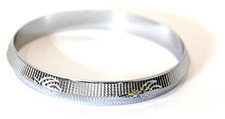 M'VIR Pulsera Kada/Kara grabada con flor para hombre y mujer, 1 cm de ancho