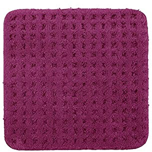 PANA® Flauschiger Badvorleger (45 x 45 cm) • WC Vorleger ohne Ausschnitt aus weichen Mikrofasern • Rutschfester & waschbarer Badteppich • Kleine WC Badematte • Farbe: Beere