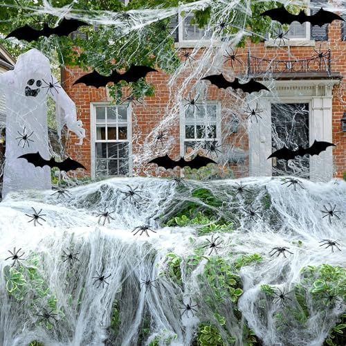 1100Sqft Halloween Spinnennetz Dekoration - Weiß Super Dehnbare Spinnweben | DIY Grusel Spinnennetz aus Baumwolle mit 60 Plastik Spinnen,12 Fledermaus für Outdoor Indoor Garten Esstisch Tür Decke