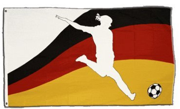 Flaggenfritze® Deutschland Fanflagge 90 x 150 cm – Frauenfußball – Fußball-Fahne für Turnier, Fanfest, Balkon & Autokorso + gratis Digni® Sticker