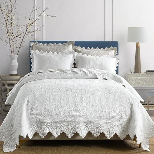 camandy Cotton Quilt Bedding Set Reversible Lightweight Coverlet for All Seasons, 3 Pieces Embossed Floral Solid White Bedspread with Ruffled Edge, King Size